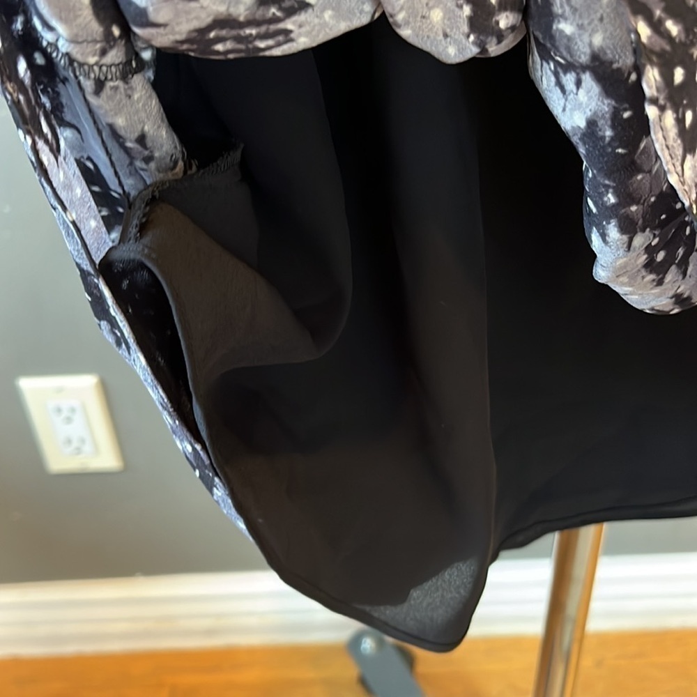 🐠Rebecca Taylor Summer Storm Silk Printed Dress Size 4 gray cutout back - Picture 5 of 8